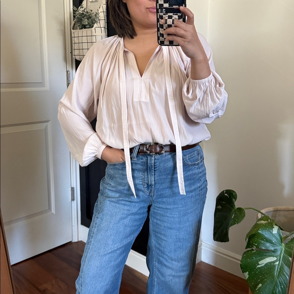 ALC tie Front Flowy Blush Pink Blouse. Size 0 oversized